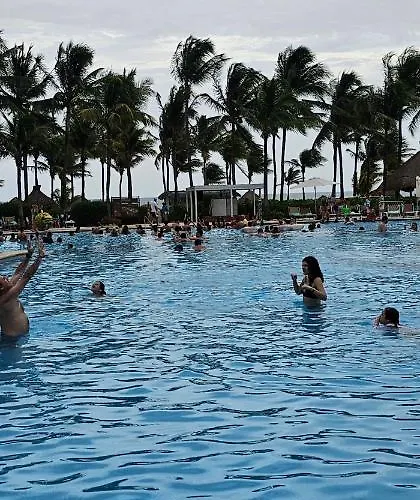 Resort Mayan Palace