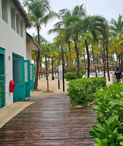 Mayan Palace * Puerto Morelos