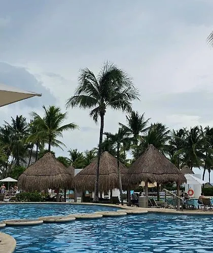Mayan Palace Resort Puerto Morelos